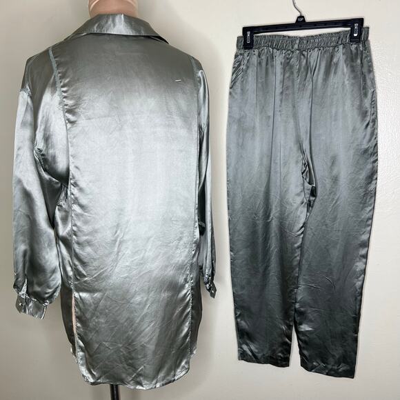 Carole Little for Saint Tropez West 2 Piece Set 6/8 Silver Silk Pants Shirt 80s - Picture 3 of 12